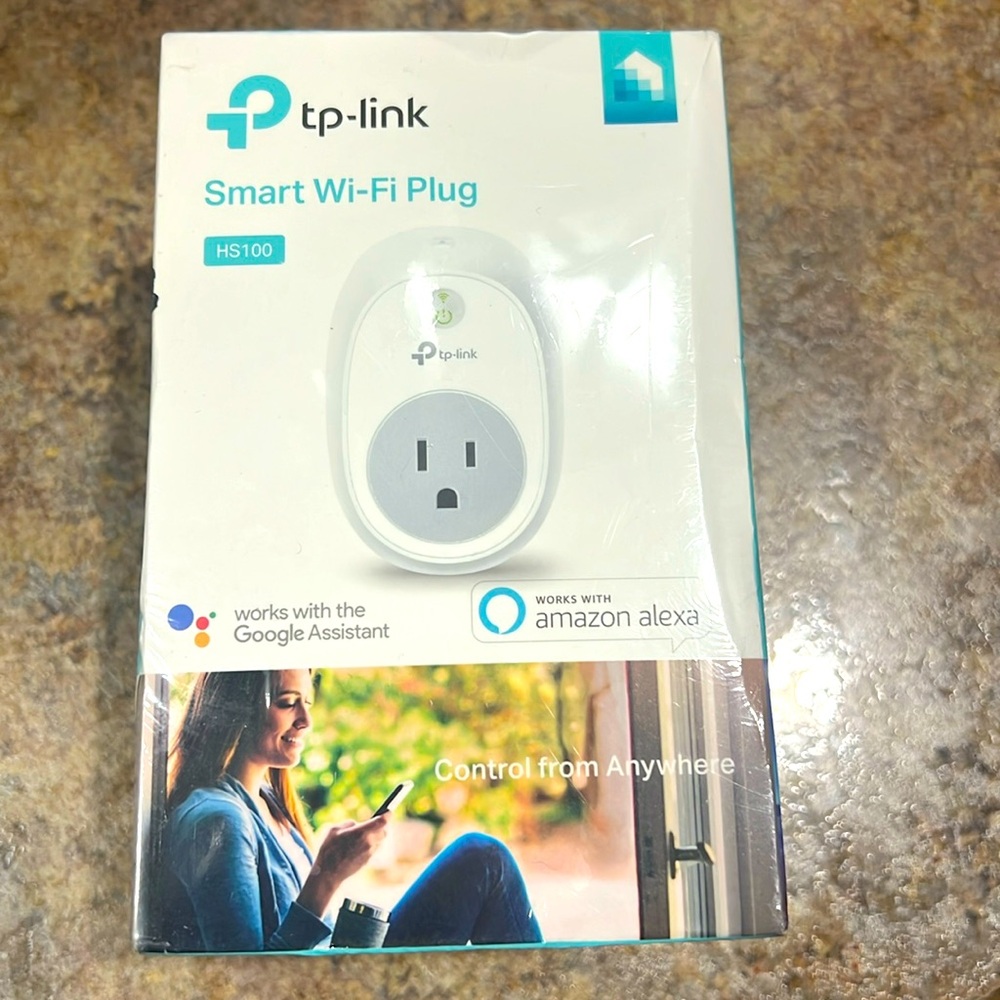 TP-Link Smart Wi-Fi Plug Outlet HS100 NEW